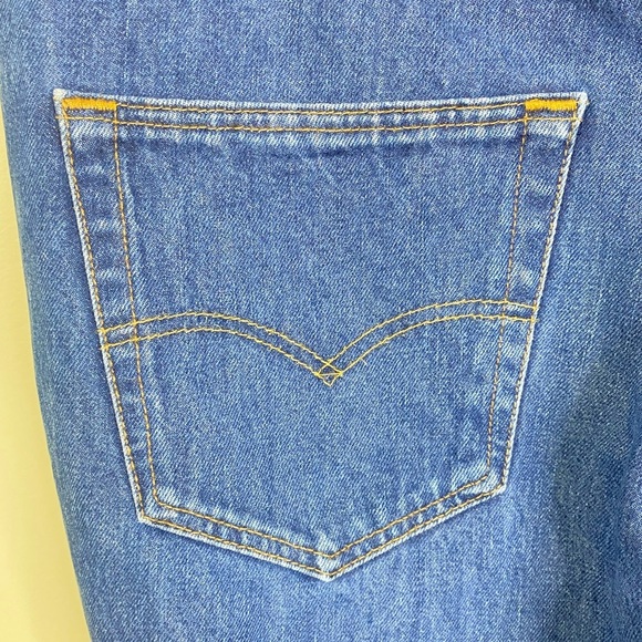 LEVI STRAUSS & CO. 541 MENS BUTTON CLOSURE BLUE JEANS 100% COTTON 38W, 36L - Picture 11 of 17